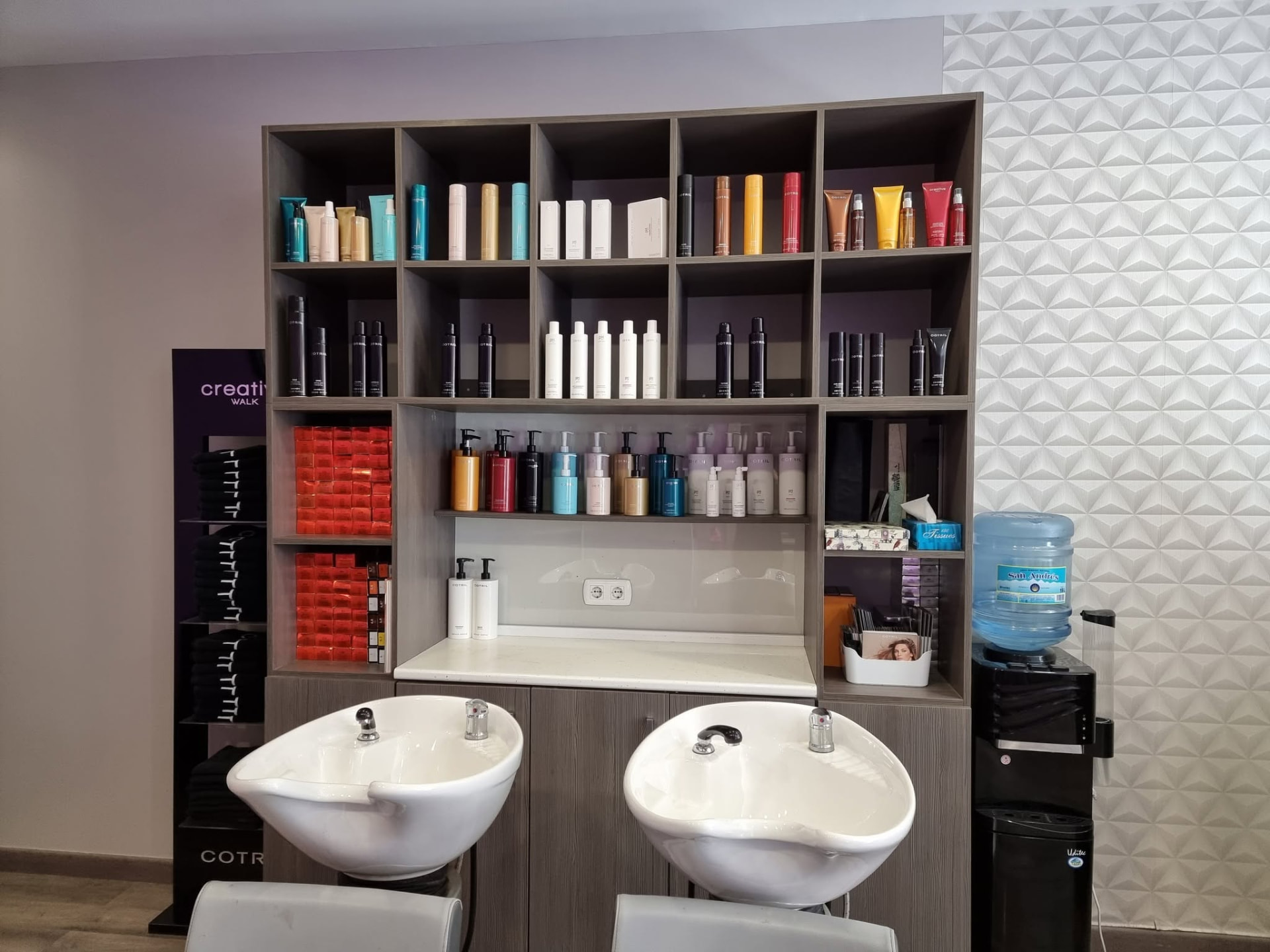 Zona de lavado y productos profesionales